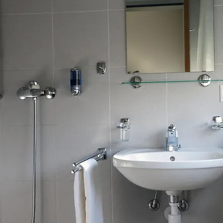 Otel Hotellerie Franciscaine Saint-Maurice